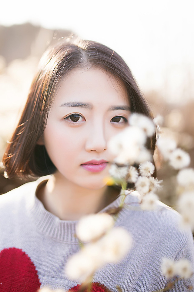 清纯妹子如一缕阳光温暖这个冬天