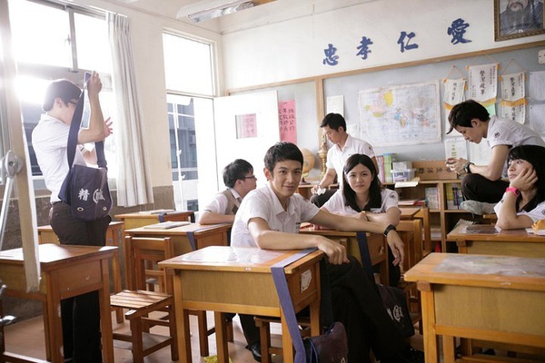 当下女性的烂大街特征，你中了几枪