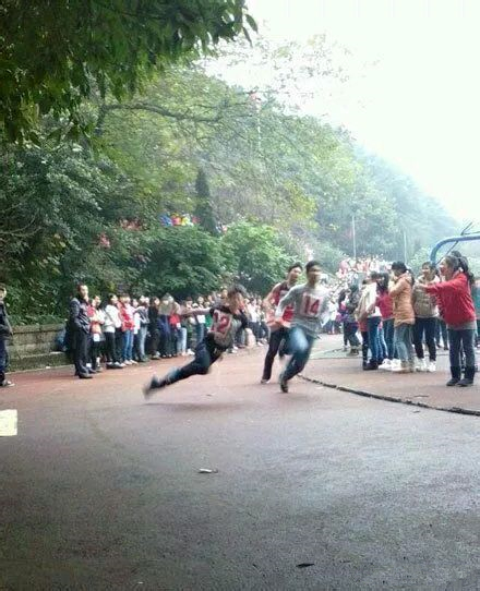 那些年,让我笑出声的图片