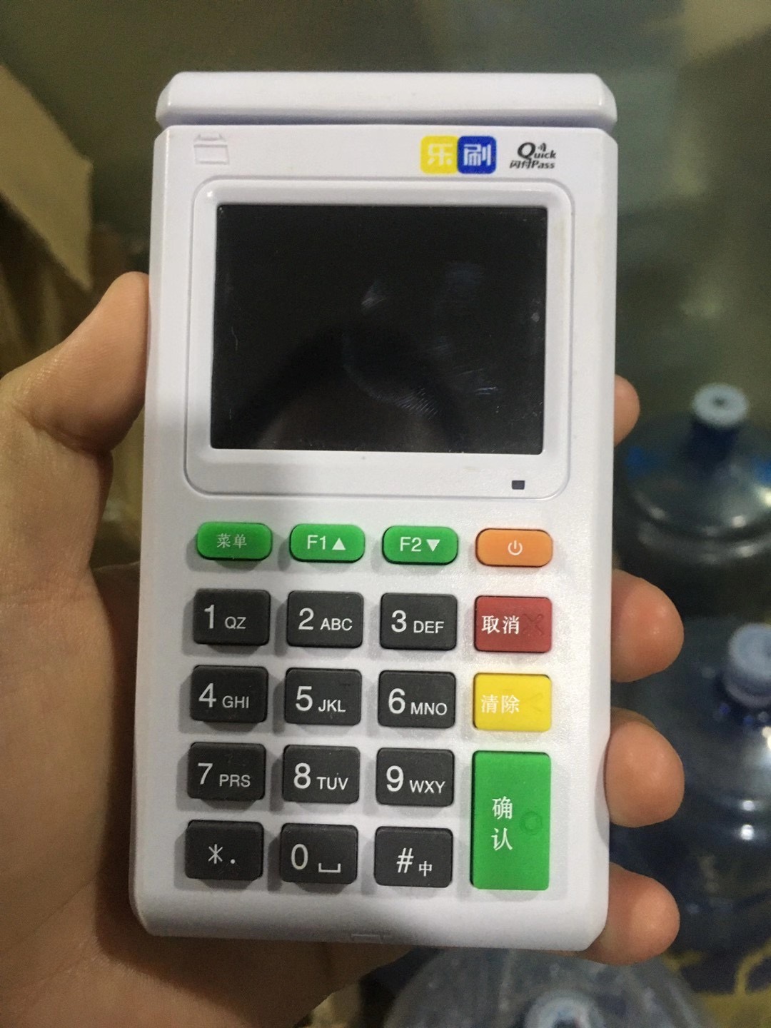 太原新品POS机,无押金无冻结费率0.38,火爆咨询!